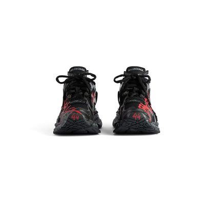 Men's Runner Graffiti Sneaker in Black